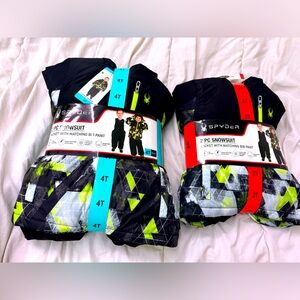 Spyder snowsuit NWT!  Size 2T. ( last one)